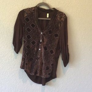 Button-Down Velvet Patterned Top